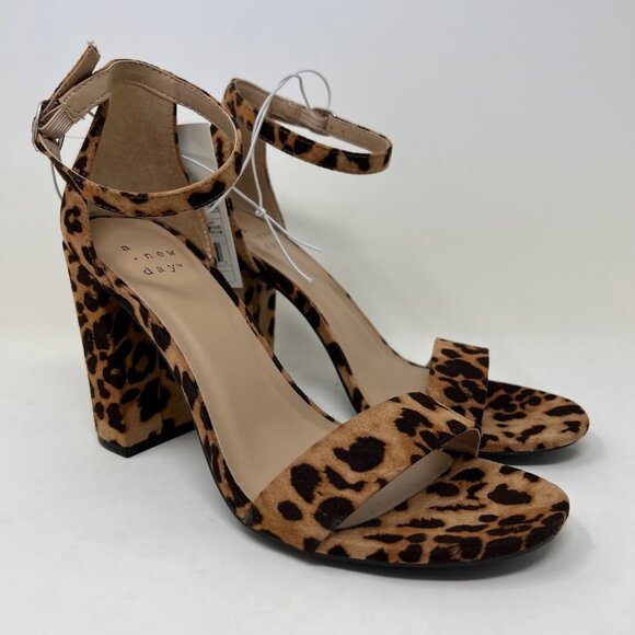 A New Day Ema Leopard Print Ankle Strap Block Heels Pumps - Picture 3 of 8